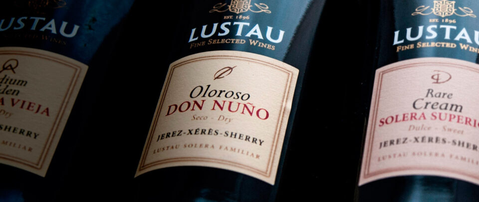 bottle of oloroso don nuño sherry. Best sherry to pair with iberian pork