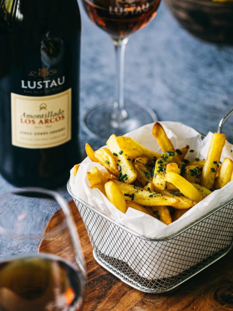 french fries with wine